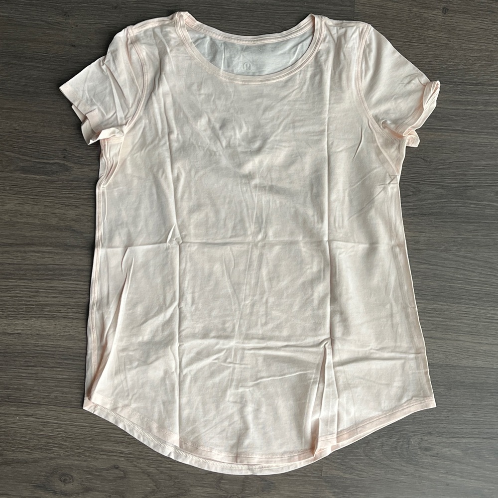 LULULEMON Love Tee